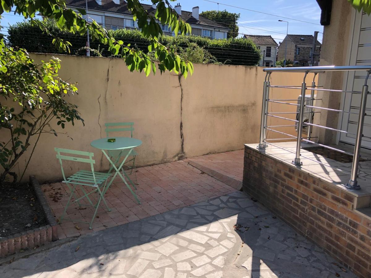 Alloappartmeuble_L'Emeraude Houilles Luaran gambar