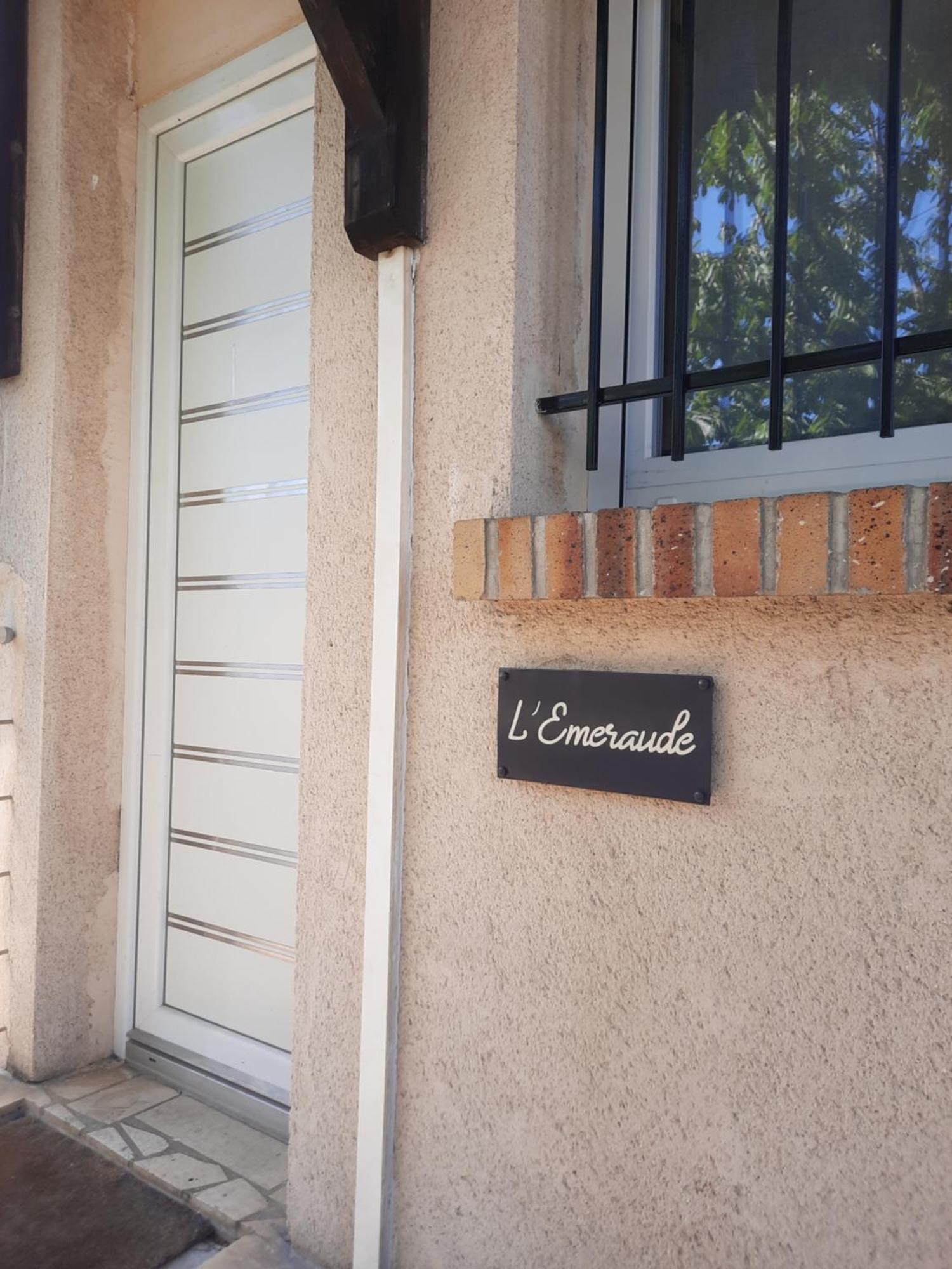 Alloappartmeuble_L'Emeraude Houilles Luaran gambar
